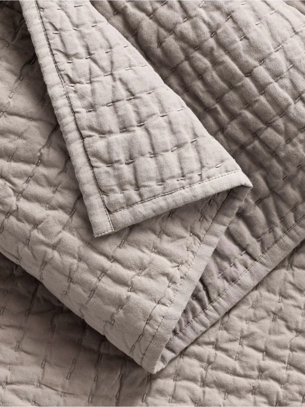 NWOT European Linen and Organic Cotton Quilt Set in Stone - Retail $220